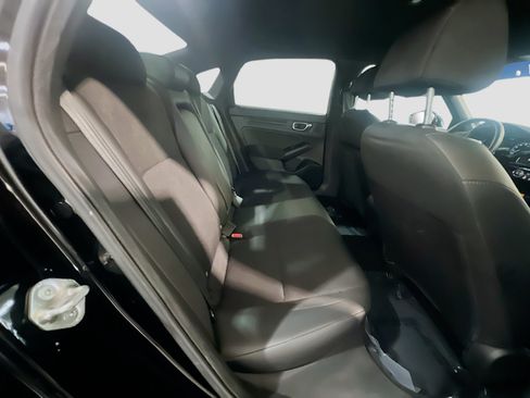 Used 2025 Honda Civic Sport image 18