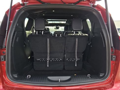 New 2026 Chrysler Pacifica Limited image 12