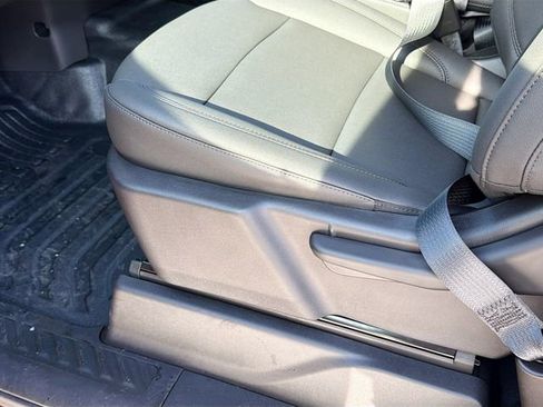 New 2026 Chevrolet Silverado 1500 W/T w/ WT Value Package image 18
