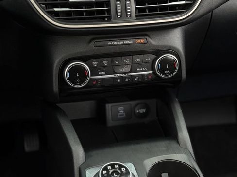 Certified 2022 Ford Escape SEL w/ SEL Stealth AWD Package image 23