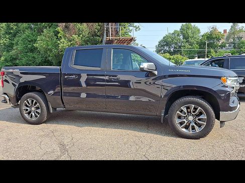 Certified 2023 Chevrolet Silverado 1500 LT AWD/4WD image 2