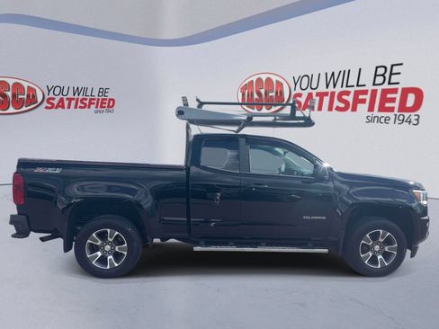Used 2017 Chevrolet Colorado Z71 AWD/4WD image 5