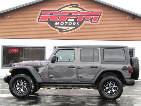 Used 2019 Jeep Wrangler Unlimited Rubicon w/ Dual Top Group image 4