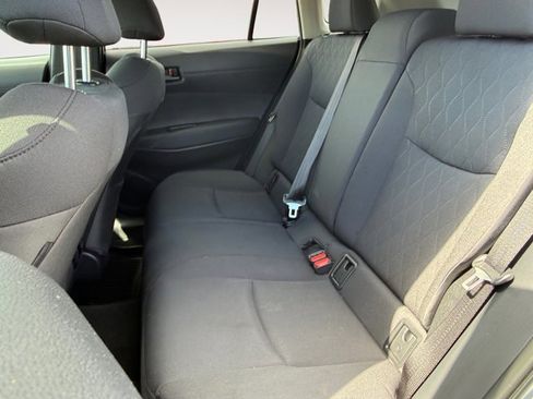 Used 2026 Toyota Corolla Cross LE w/ Cold Weather Package image 17