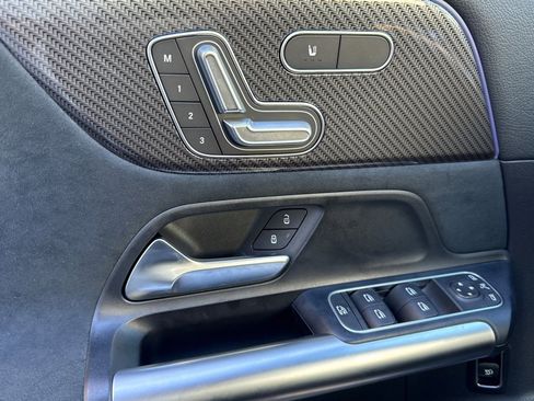 New 2025 Mercedes-Benz GLA 35 AMG AMG GLA 35 image 12