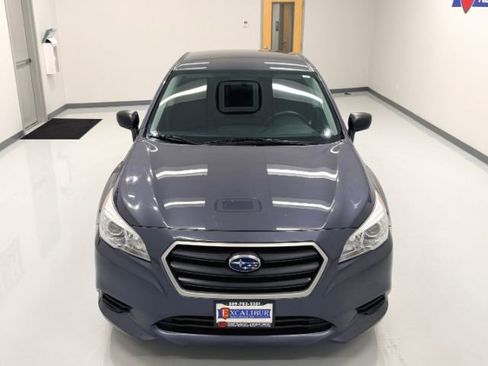 Used 2017 Subaru Legacy 2.5i w/ Alloy Wheel Package image 3
