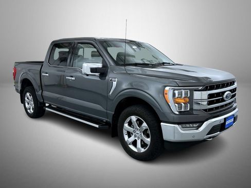Used 2023 Ford F150 Lariat w/ Trailer Tow Package AWD/4WD image 3