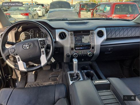 Used 2018 Toyota Tundra Platinum AWD/4WD image 8