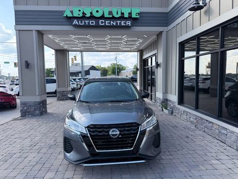 Used 2024 Nissan Kicks S FWD image 45