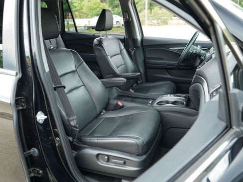 Used 2021 Honda Pilot Special Edition image 13