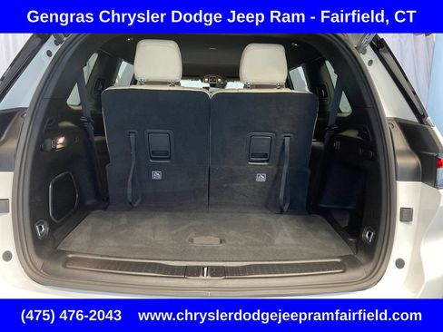 Certified 2024 Jeep Grand Cherokee L Limited AWD/4WD image 36