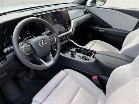 Used 2024 Lexus TX 350 AWD w/ Technology Package image 18