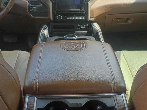 Used 2020 RAM 3500 Laramie image 14