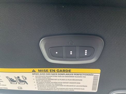 New 2026 Chrysler Pacifica Select image 47