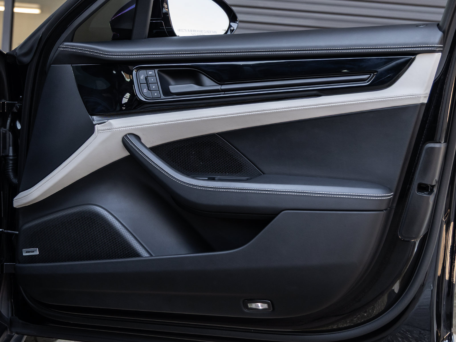 Certified 2024 Porsche Panamera RWD image 42