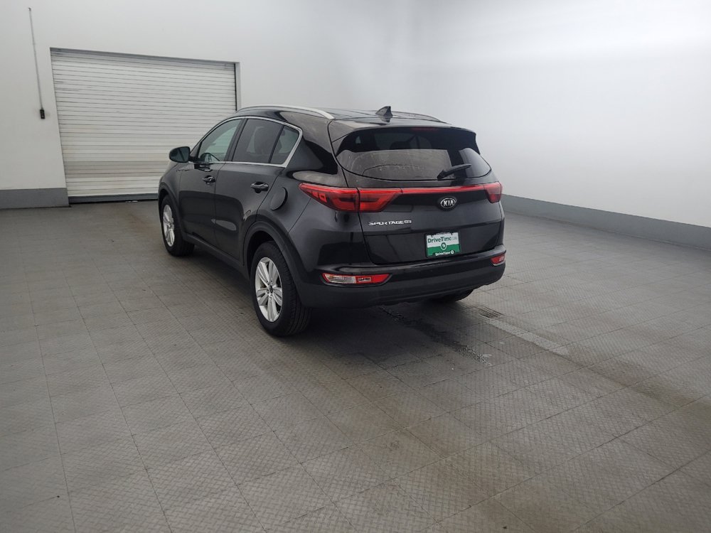 Used 2017 Kia Sportage LX w/ LX Popular Package FWD image 5