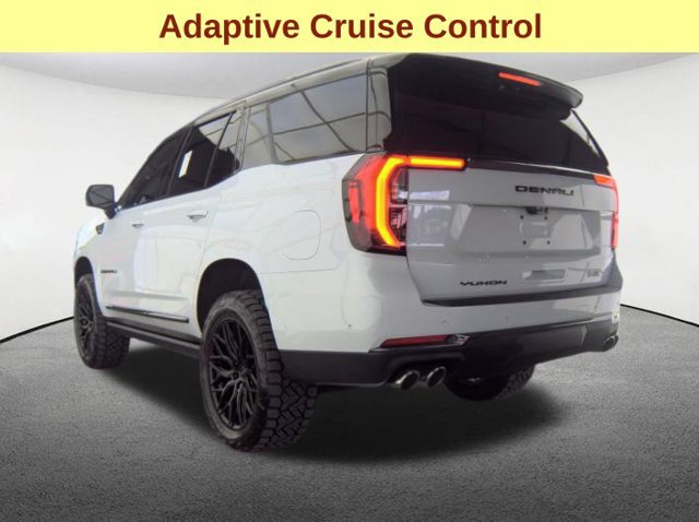 Used 2026 GMC Yukon Denali Ultimate w/ LPO, Illumination Package AWD/4WD image 10