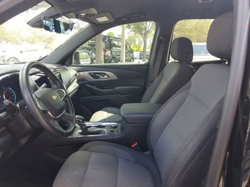 Used 2023 Chevrolet Traverse LT image 26