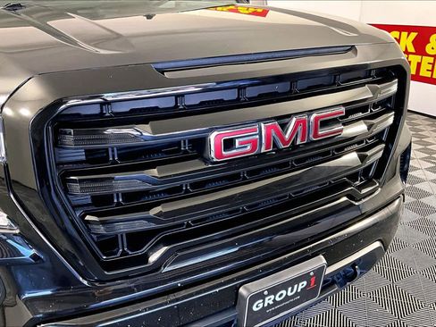 Used 2020 GMC Sierra 1500 Elevation w/ Elevation Value Package image 29