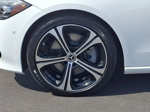 Used 2023 Mercedes-Benz C 300 Sedan image 8