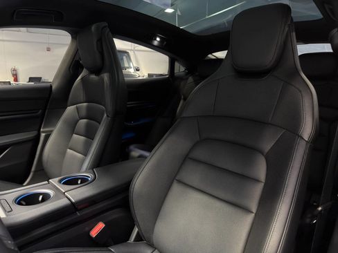 Used 2022 Porsche Taycan 4S AWD/4WD image 16