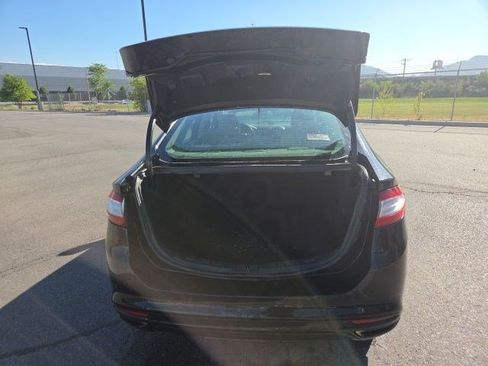Used 2015 Ford Fusion Titanium AWD/4WD image 16