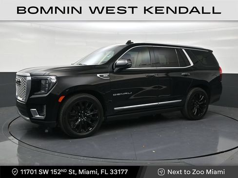 Used 2021 GMC Yukon Denali w/ Denali Ultimate Package AWD/4WD image 1
