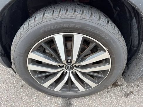 Certified 2023 Nissan Pathfinder Platinum AWD/4WD image 46