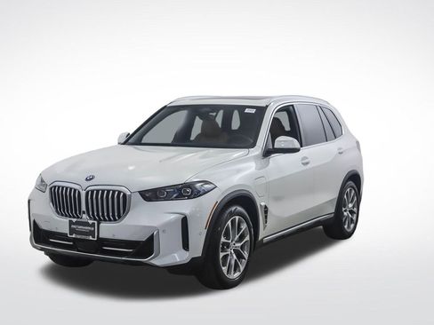 Used 2026 BMW X5 xDrive50e w/ Executive Package AWD/4WD image 1