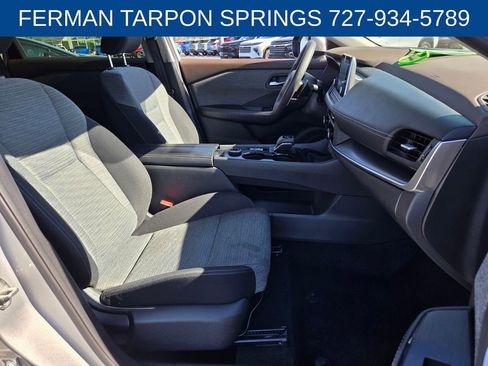 Used 2023 Nissan Rogue SV image 21