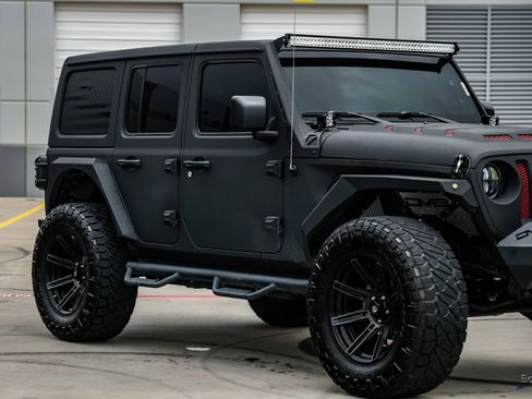 Used 2020 Jeep Wrangler Unlimited Sport S AWD/4WD image 24