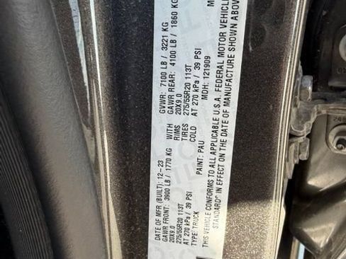 Used 2024 RAM 1500 Limited AWD/4WD image 25