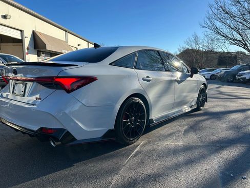 Used 2021 Toyota Avalon TRD image 3