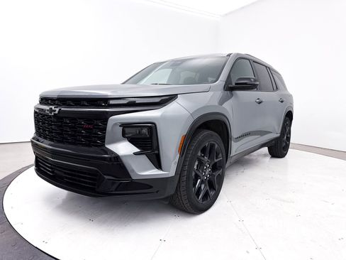 Used 2024 Chevrolet Traverse RS w/ LPO, Floor Liner Package image 15