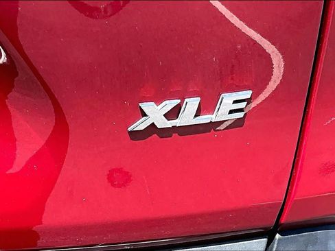 Used 2023 Toyota RAV4 XLE FWD image 10