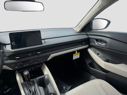 New 2026 Honda Accord SE image 18
