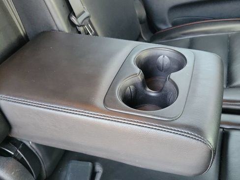 Used 2024 Dodge Durango GT RWD image 24