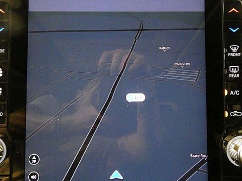 New 2025 RAM 1500 Limited image 14