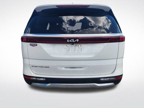 Used 2022 Kia Carnival SX Prestige FWD image 7