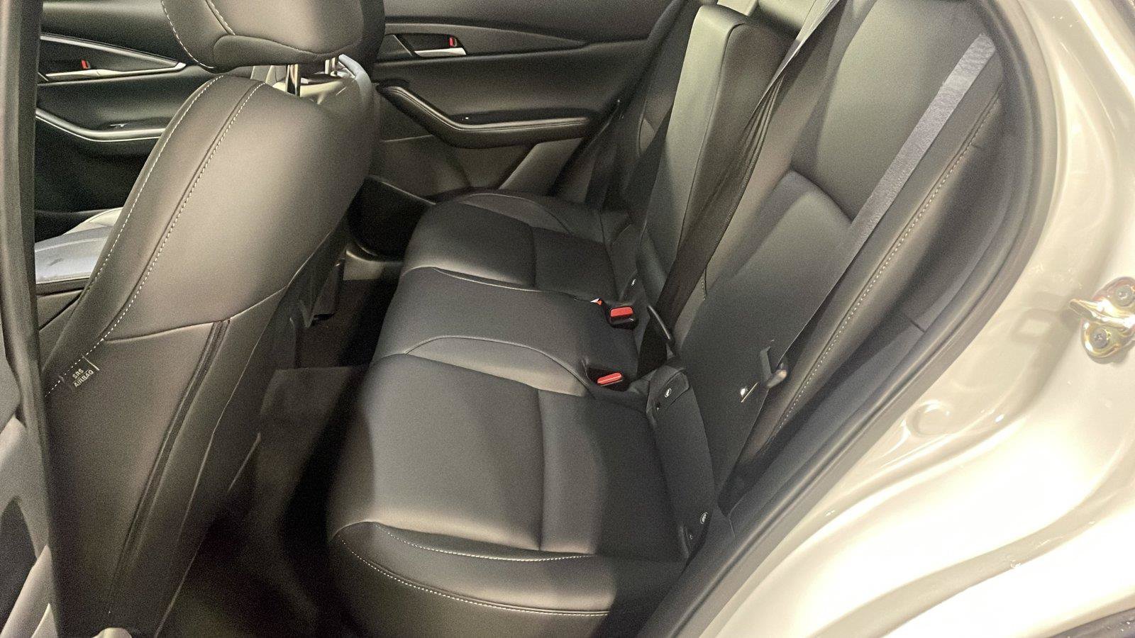 Used 2024 MAZDA CX-30 AWD 2.5 S w/ Select Sport Pkg image 11