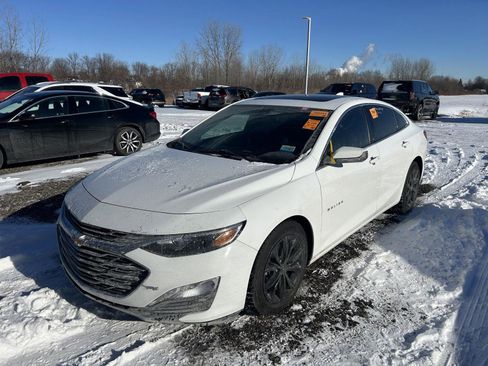 Used 2019 Chevrolet Malibu LT image 1