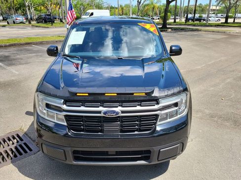 Used 2024 Ford Maverick Lariat image 2