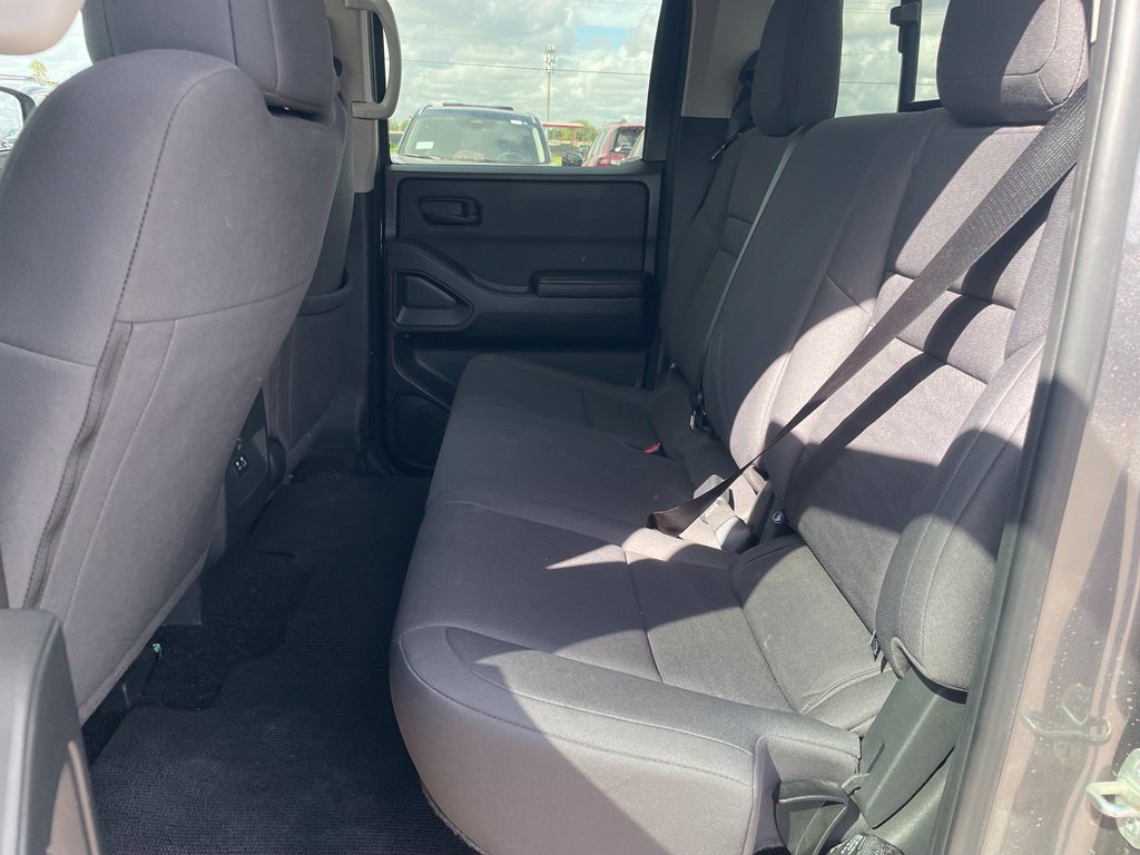 Used 2025 Nissan Frontier S RWD image 16