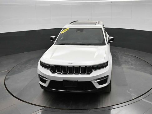 Used 2024 Jeep Grand Cherokee Limited 4xe AWD/4WD image 25