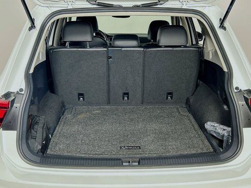 Certified 2021 Volkswagen Tiguan SE AWD/4WD image 25