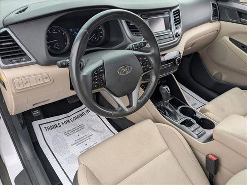 Used 2016 Hyundai Tucson Sport FWD image 10