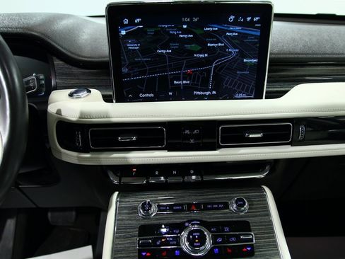 Used 2021 Lincoln Aviator Black Label w/ Dynamic Handling Package image 21