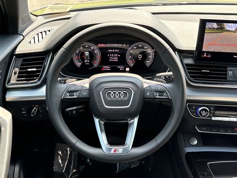 Used 2024 Audi Q5 2.0T Prestige AWD/4WD image 22
