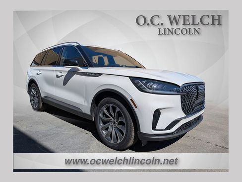 New 2026 Lincoln Aviator Reserve image 1