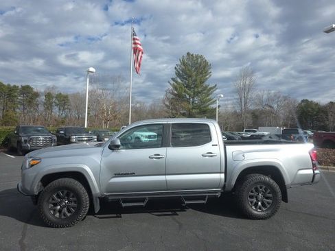 Used 2023 Toyota Tacoma SR5 image 4